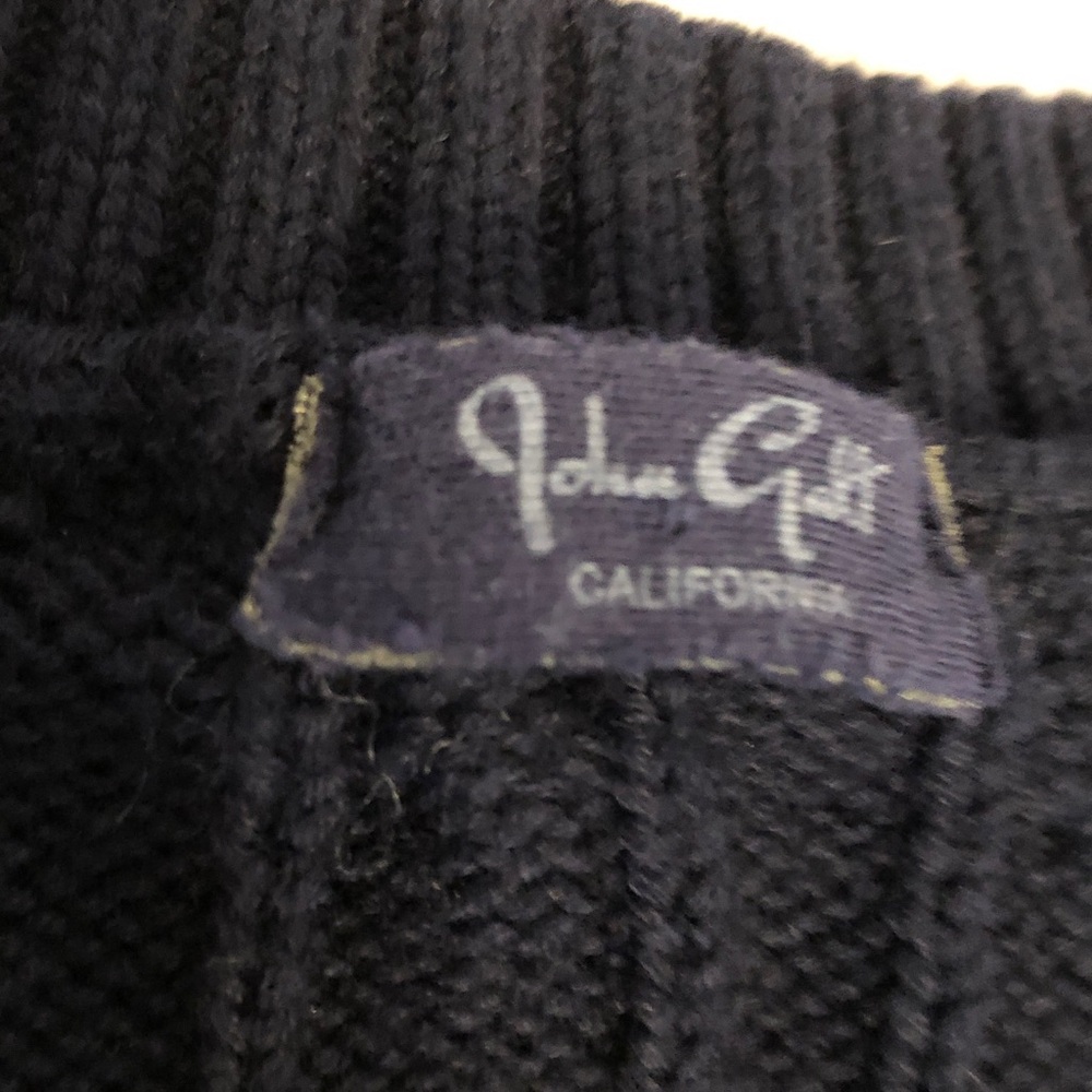 John Halt Navy Blue Cable Knit V-Neck Button Sweater, Small. - Picture 4 of 10